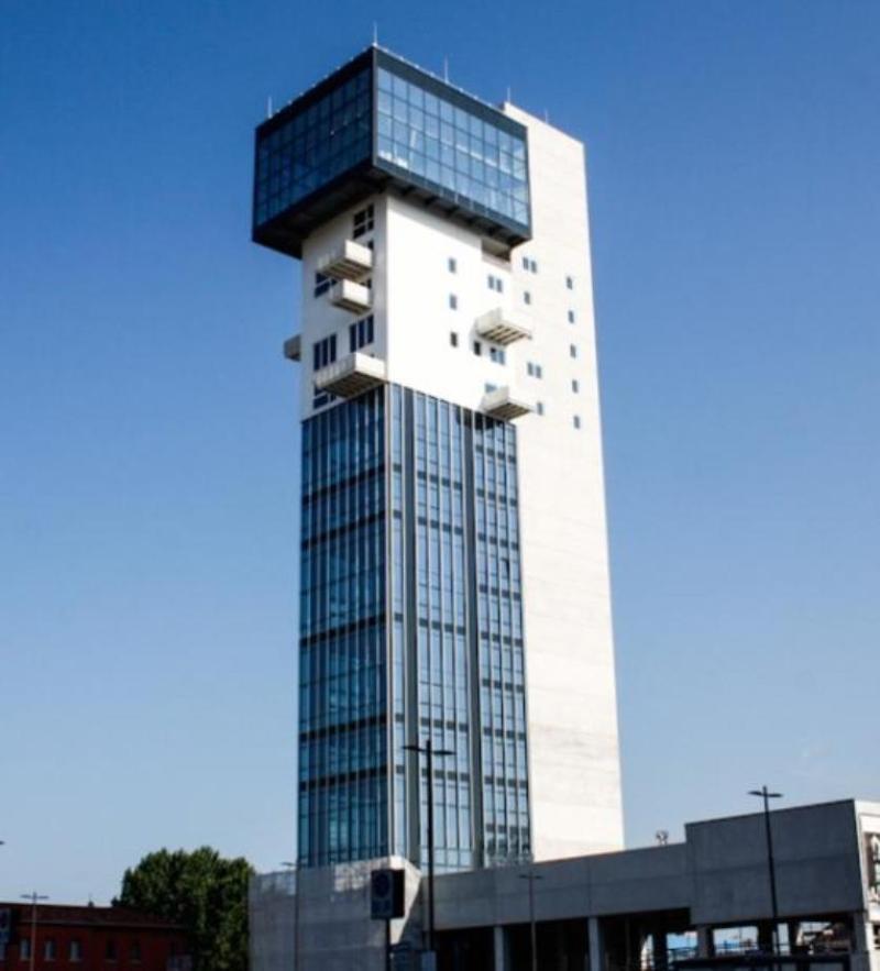 Sky Tower Suite Mestre Exterior photo